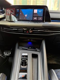 فولكسفاغن جولف R